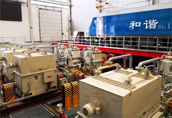 皖南電機(jī)為中國鐵路總公司和諧號機(jī)車設(shè)計制造的專用試驗(yàn)臺架